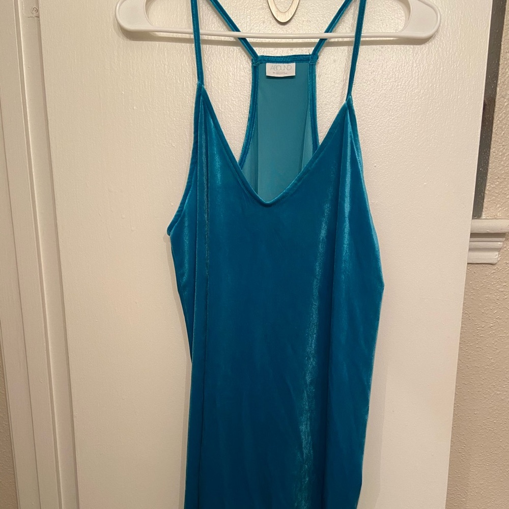 Blue velvet party dress